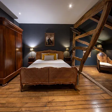 Historic Forest Haven *