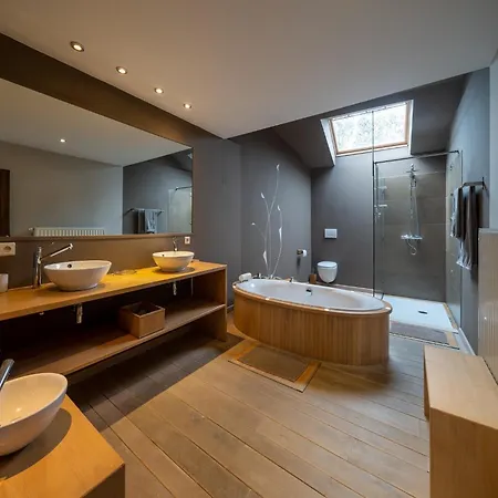 Historic Forest Haven *